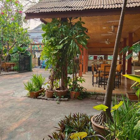 The Shire Guesthouse Chiang Mai Ngoại thất bức ảnh