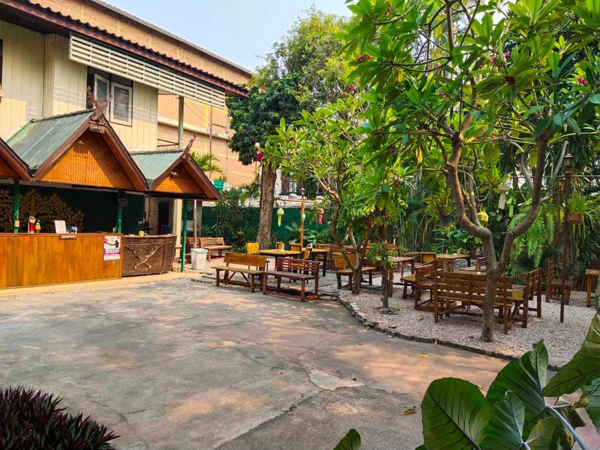 The Shire Guesthouse Chiang Mai Ngoại thất bức ảnh